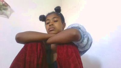 Phaniah live cam on Cam4