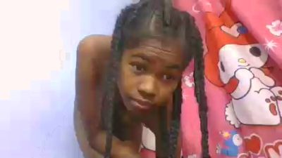 Phaniah live cam on Cam4