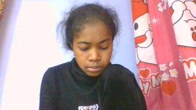 Phaniah live cam on Cam4