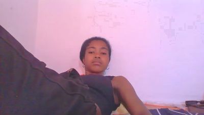 Phaniah live cam on Cam4