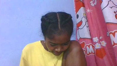 Phaniah live cam on Cam4