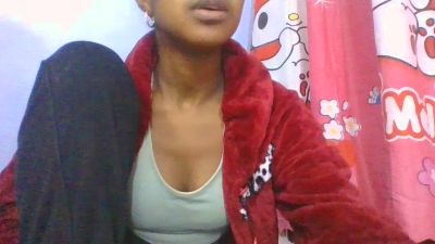 Phaniah live cam on Cam4
