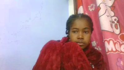 Phaniah live cam on Cam4