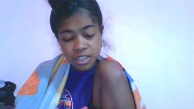 Phaniah live cam on Cam4