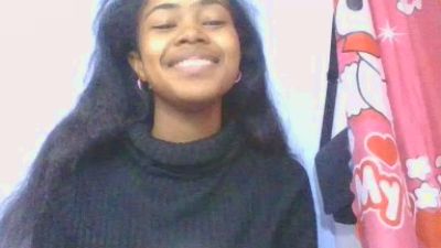 Phaniah live cam on Cam4