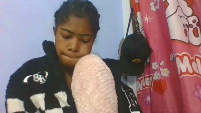 Phaniah live cam on Cam4