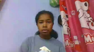 Phaniah live cam on Cam4