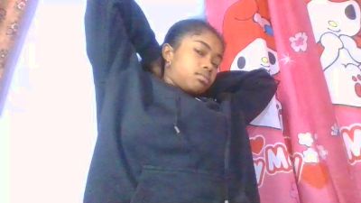 Phaniah live cam on Cam4
