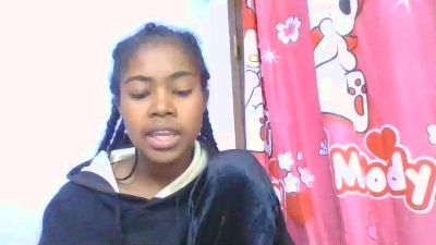Phaniah live cam on Cam4