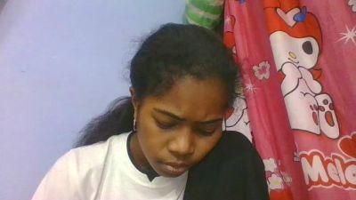 Phaniah live cam on Cam4