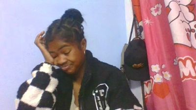 Phaniah live cam on Cam4