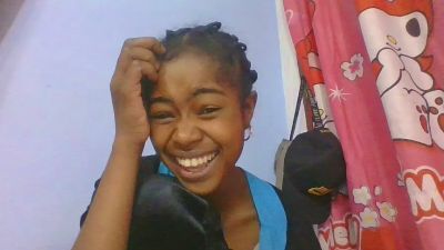 Phaniah live cam on Cam4