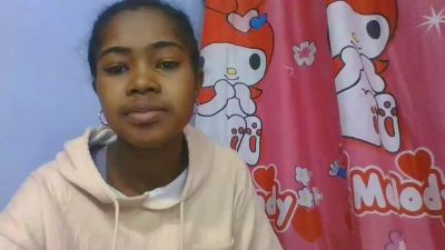 Phaniah live cam on Cam4