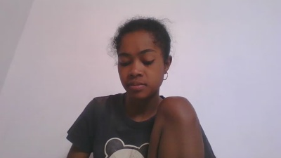 Phaniah live cam on Cam4