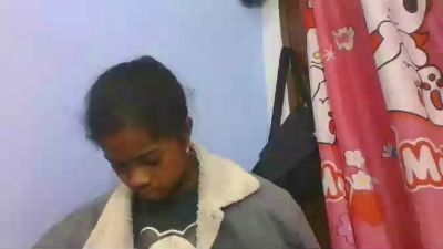 Phaniah live cam on Cam4