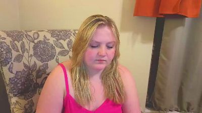 Phatassblond live cam on Cam4