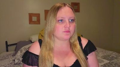 Phatassblond live cam on Cam4