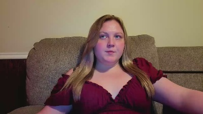 Phatassblond live cam on Cam4