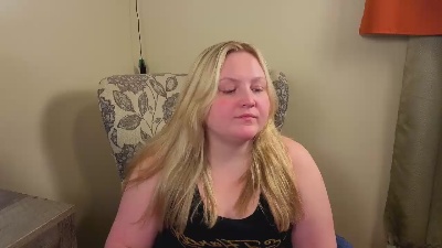 Phatassblond live cam on Cam4