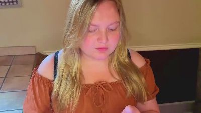 Phatassblond live cam on Cam4