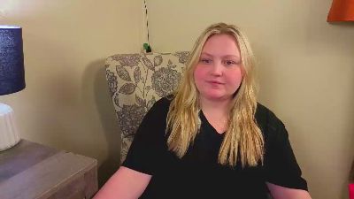 Phatassblond live cam on Cam4
