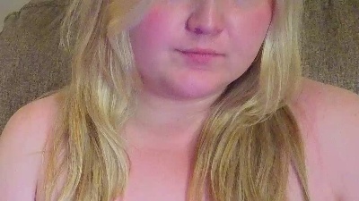 Phatassblond live cam on Cam4
