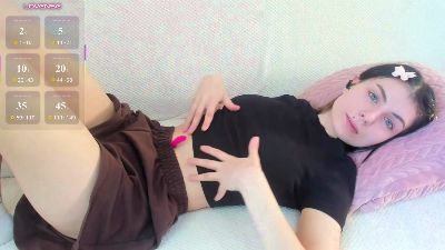 PhilippaDowey live cam on Cam4