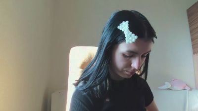 PhilippaDowey live cam on Cam4