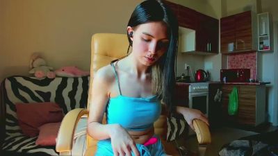 PhilippaDowey live cam on Cam4