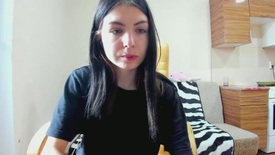 PhilippaDowey live cam on Cam4