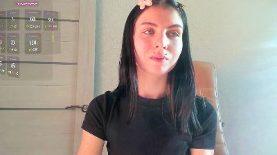 PhilippaDowey live cam on Cam4