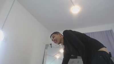 PhillipCox live cam on Cam4