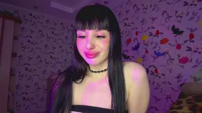 PhyllisHoetger live cam on Cam4
