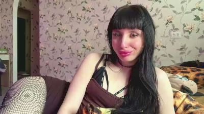 PhyllisHoetger live cam on Cam4