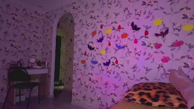 PhyllisHoetger live cam on Cam4