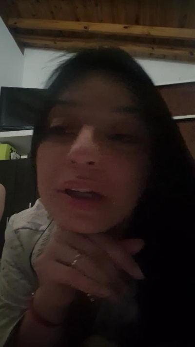 Pia_pilar1 live cam on Cam4