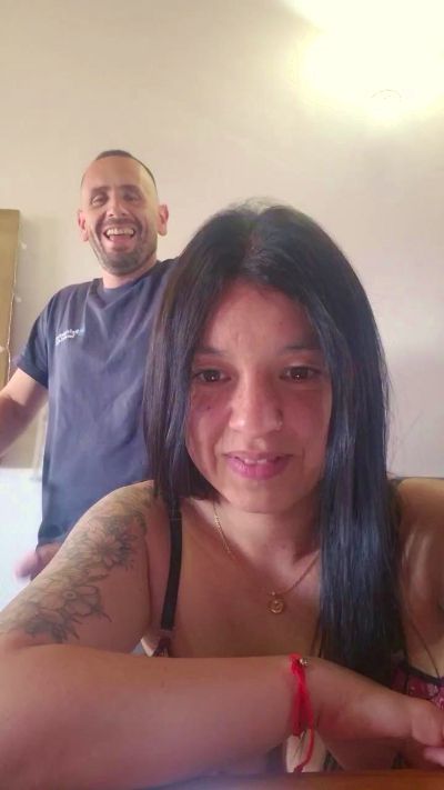 Pia_pilar1 live cam on Cam4