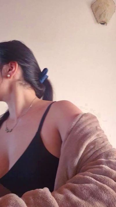 Pia_pilar1 live cam on Cam4