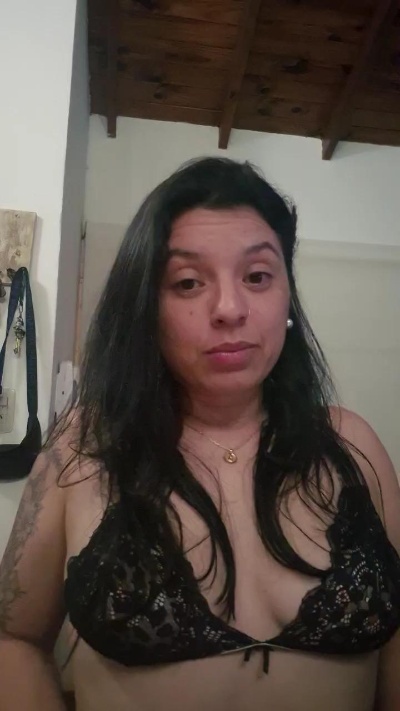Pia_pilar1 live cam on Cam4