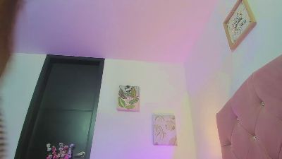 Piavenecia live cam on Cam4