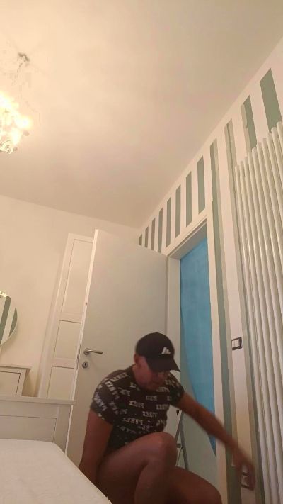 Piedisuper76 live cam on Cam4
