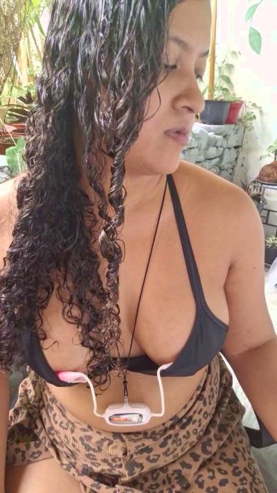 PieldeChocolate live cam on Cam4