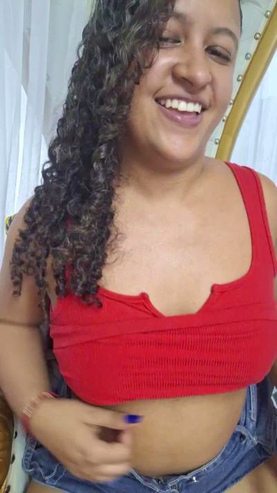 PieldeChocolate live cam on Cam4