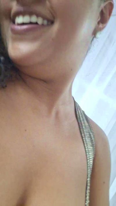 PieldeChocolate live cam on Cam4