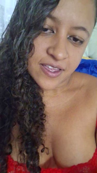 PieldeChocolate live cam on Cam4
