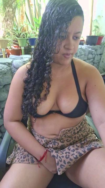 PieldeChocolate live cam on Cam4