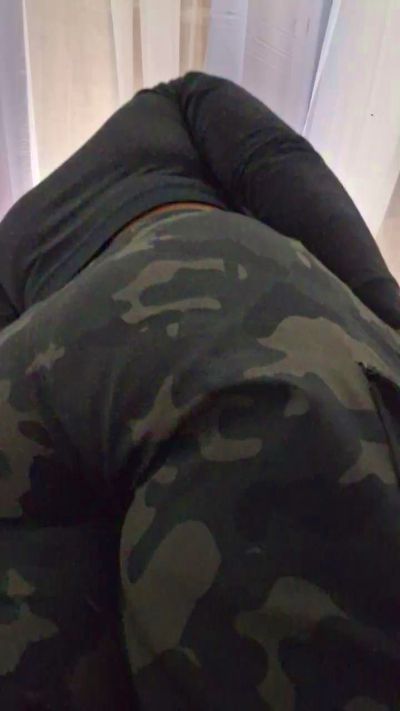 PieldeChocolate live cam on Cam4