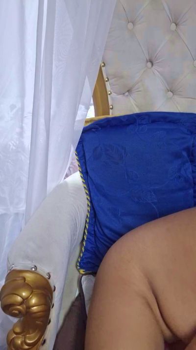 PieldeChocolate live cam on Cam4