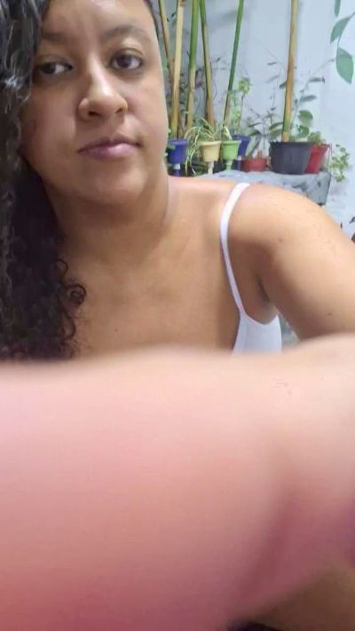 PieldeChocolate live cam on Cam4