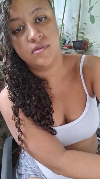 PieldeChocolate live cam on Cam4